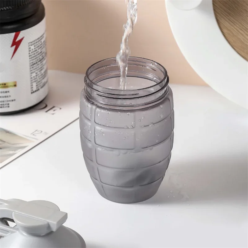 2025 신형 600ml 피트니스 스포츠 물병 패션 심 - Fitness Nutrition Milk Shake 리뷰 및 가격